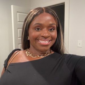 Meet your Posher, Tialesha